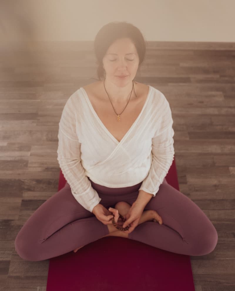 What Is Kundalini Yoga? A Beginner's Guide